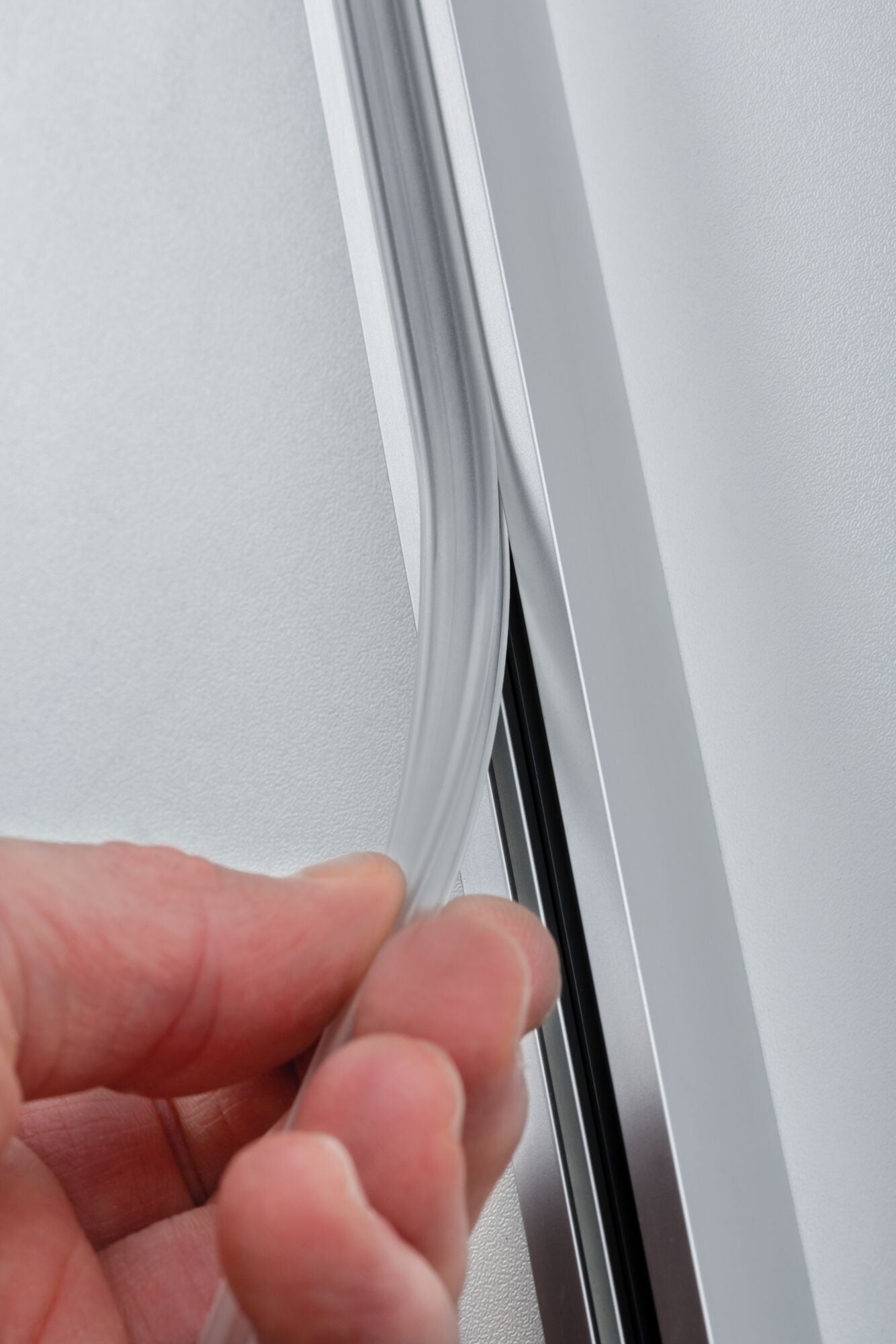 URail/VariLine/NanoRail Zubehör Abdeckung  0,68m Transparent