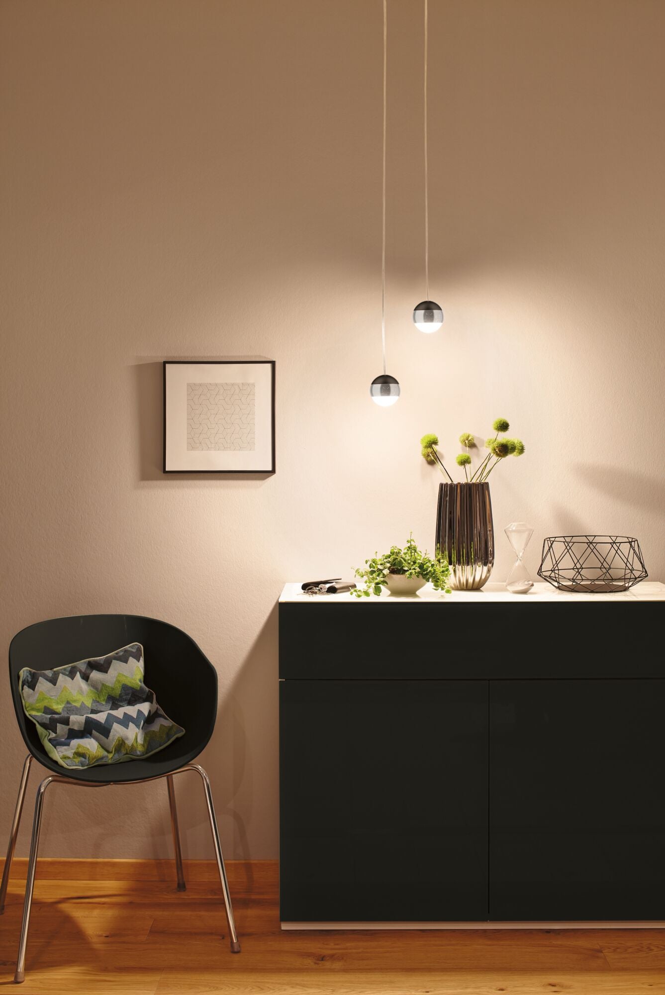 URail LED Pendel Capsule II 400lm 6,3W 2700K dimmbar 230V Schwarz matt/Chrom