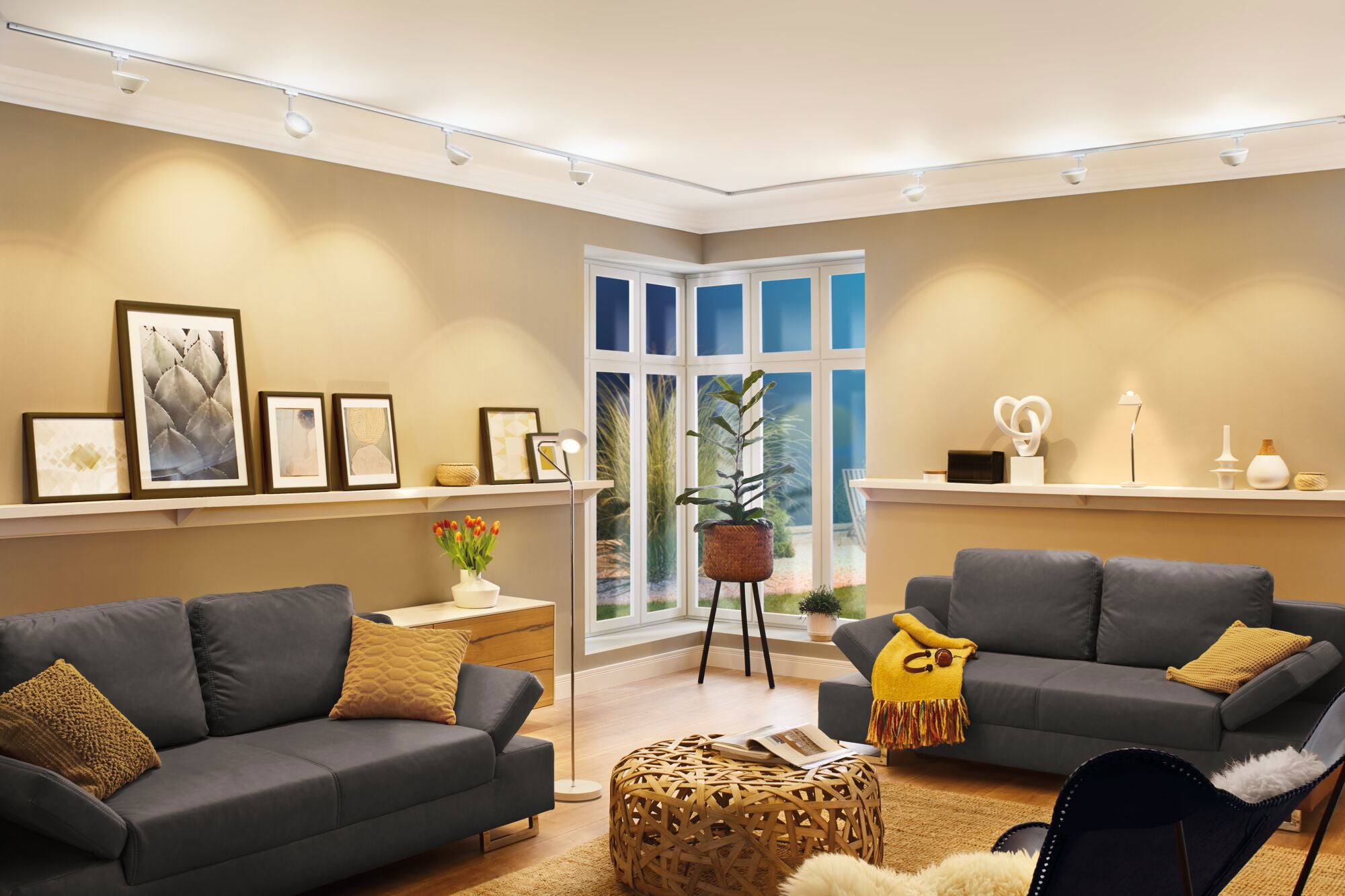 URail LED Schienenspot Sabik Einzelspot 800lm / 390lm 9 / 4W 2700K dimmbar 230V Weiß matt/Chrom matt